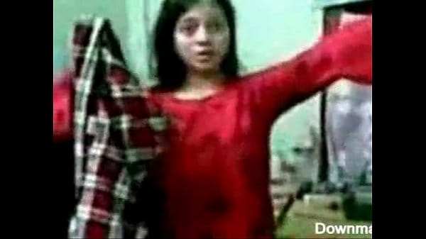 desi sex scandal mms of gorgeous sexy punjabi aunty with servant leaked mms