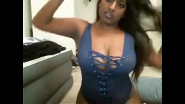 Srilankan teen college girl big boob and big ass show on demand