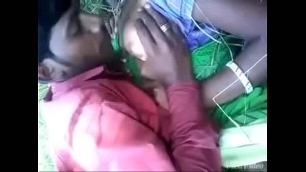 Indian Village Bhabhi Outdoor Xnxx Free Porn Sex With Boyfriend