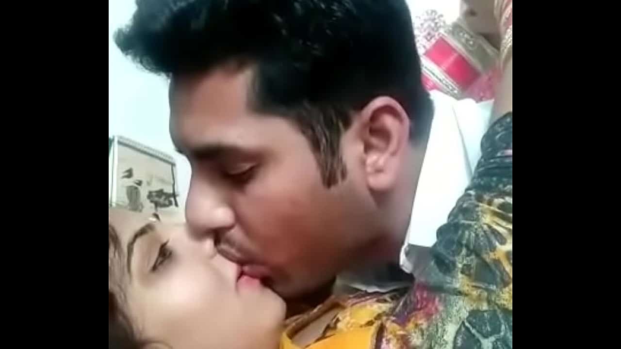 Newly married hot bhabhi xxx first time sex with devar in hindi sex movie photo