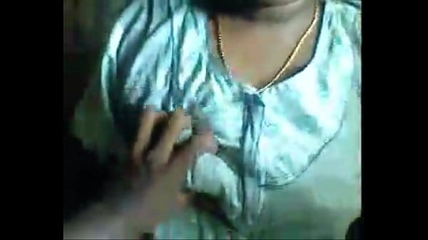 www tamilsex hot aunty boobs pressed - Indianpornxtube