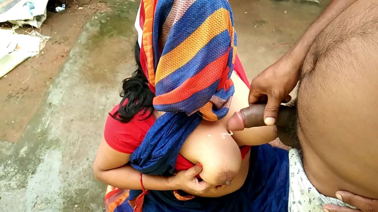 छात्रा के माता आके चोद गया टीचर को