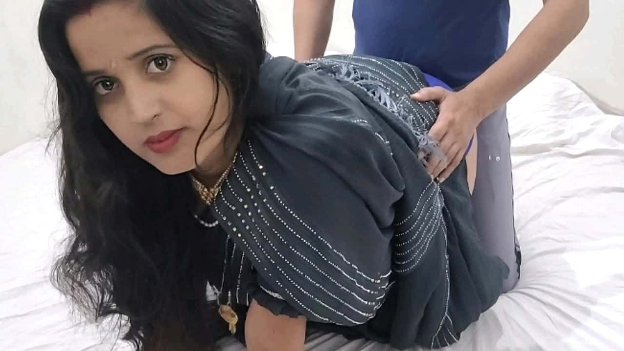 Choda Chudi Wala Hindi Video - Real sex video bhabhi aur padosi devar ka choda chudi sex video