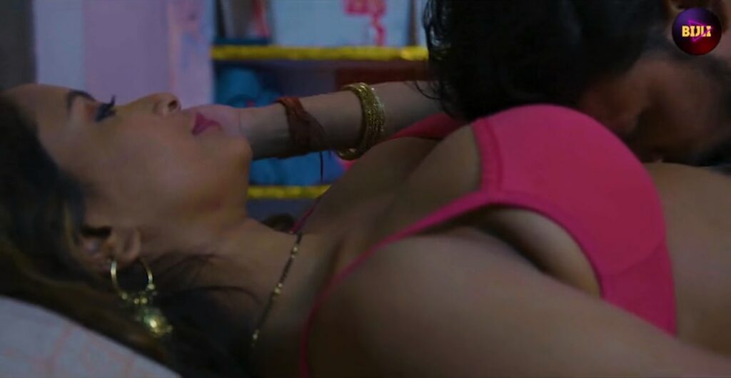 Pink Bra 2023 Bijli Originals Hindi Hot Short Film