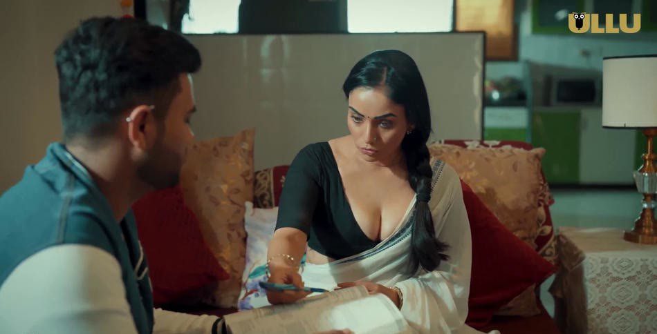 Kundi Mat Khadkao Raja 2025 Ullu Hindi Hot Web Series Episode 1